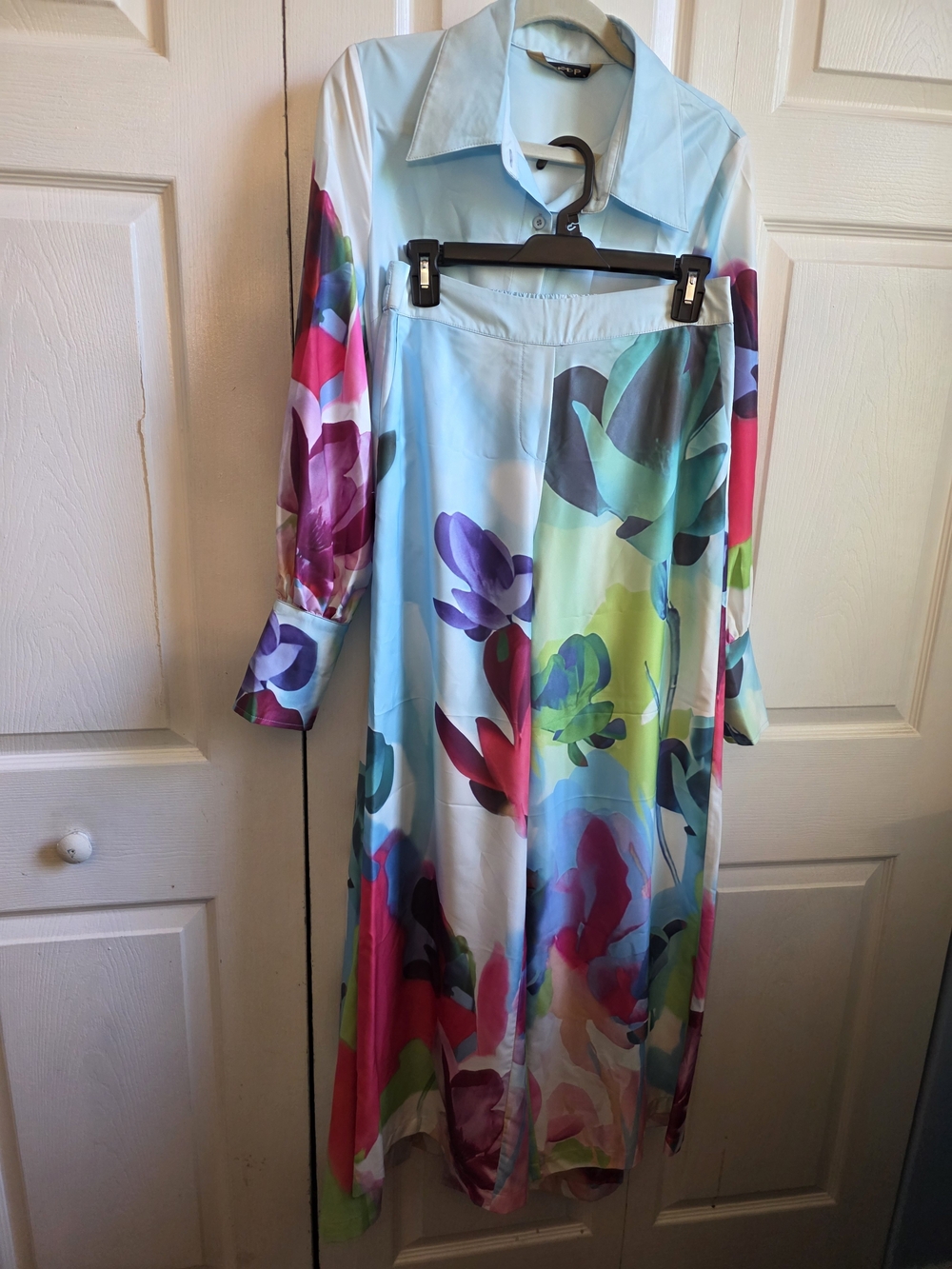 Light Blue Floral Long Sleeve Palazzo Pantsuit